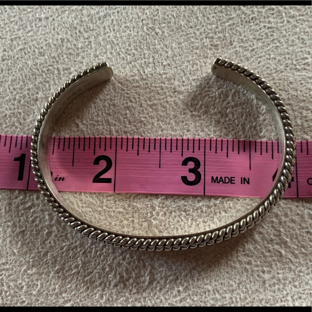 TAHE genuine Native American made artisan bracelet - Picture 12 of 16